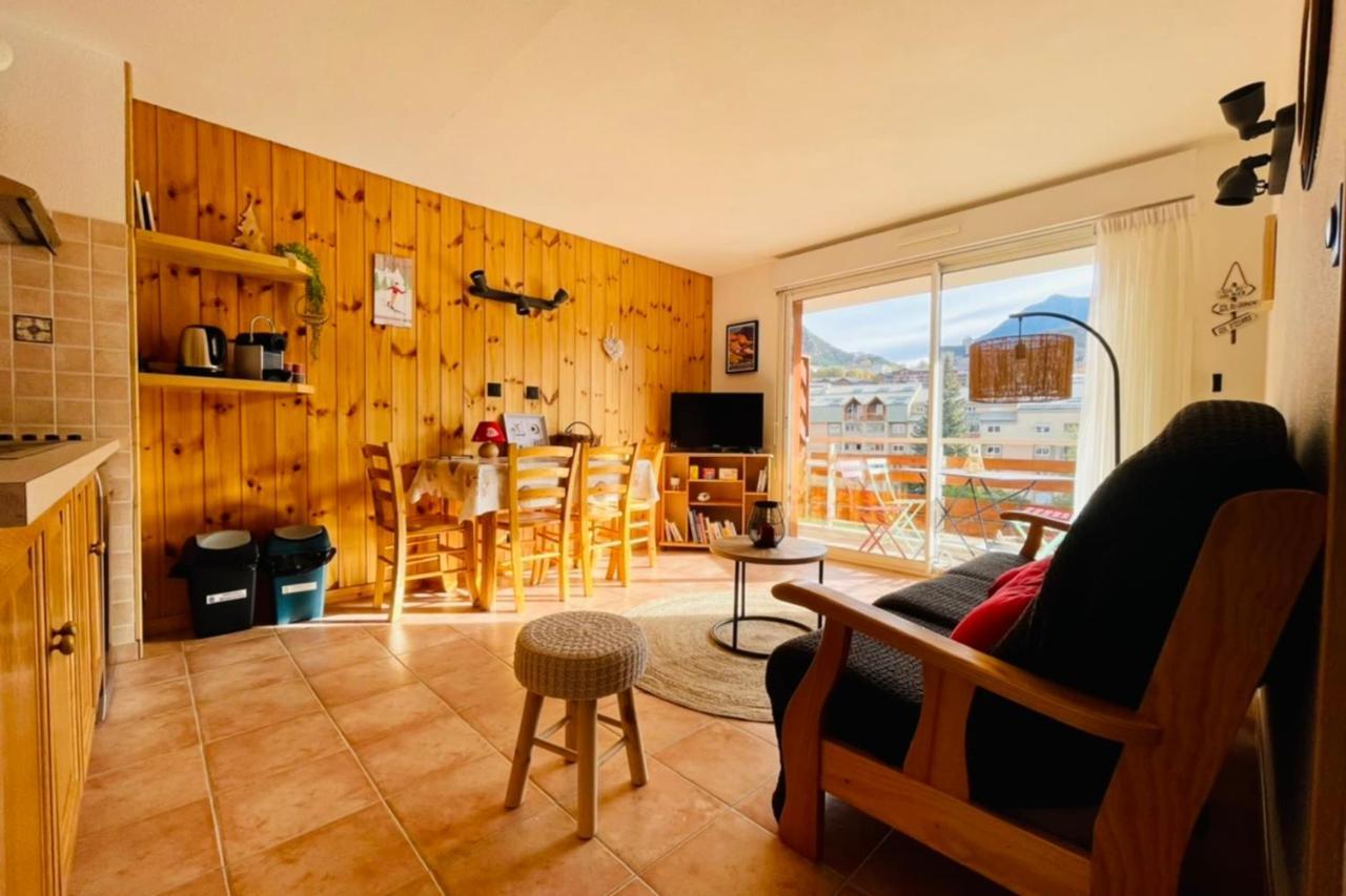Flat Appartement 43 M With Balcony In Briancon Kültér fotó