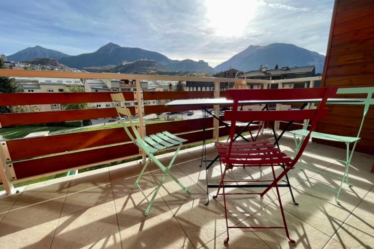 Flat Appartement 43 M With Balcony In Briancon Kültér fotó